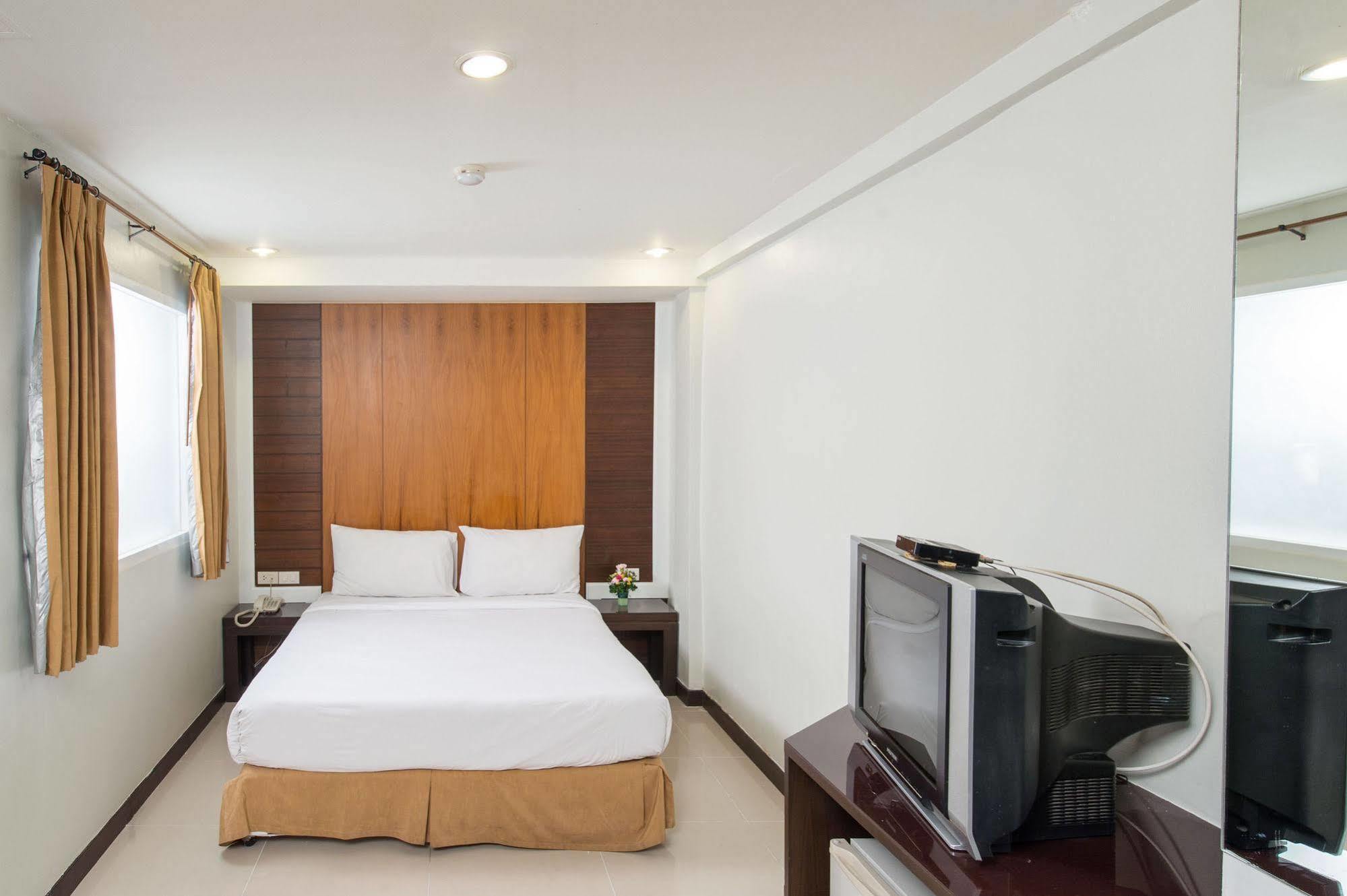 Tara Monte Hotel Bangkok Luaran gambar