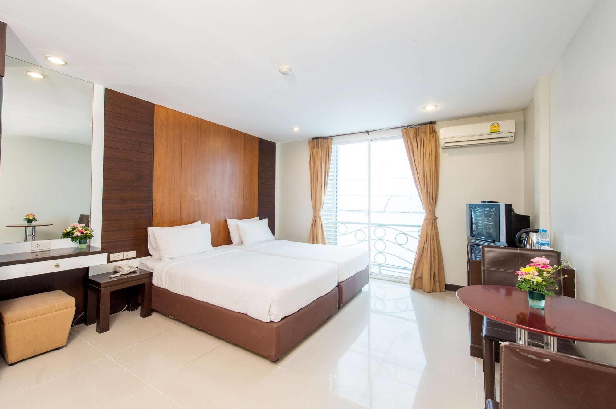 Tara Monte Hotel Bangkok Luaran gambar